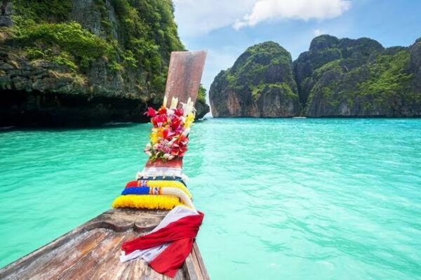 Rituel Thaïlandais - Escale à Koh Phi-Phi